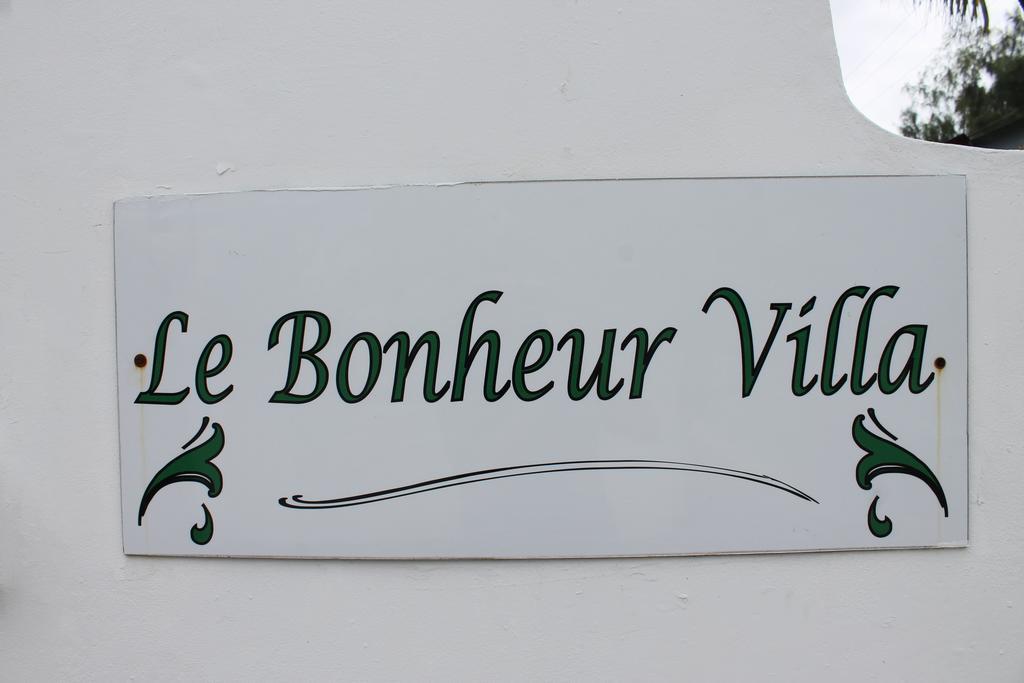Le Bonheur Villa Machabee Exteriör bild